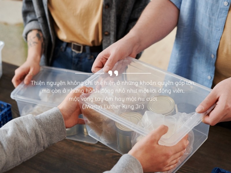 Lan tỏa giá trị nhân văn qua những câu stt từ thiện ý nghĩa