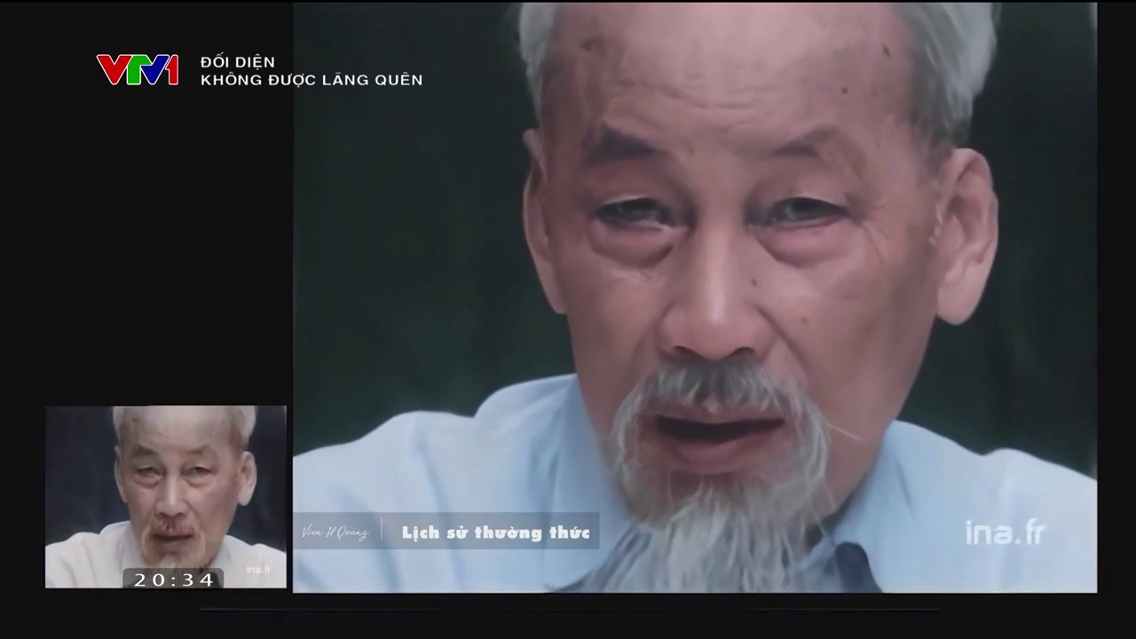 Hình ảnh phục dựng trang phục cổ Việt Nam.