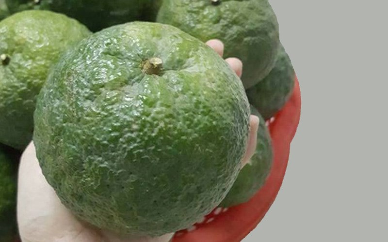 Chọn những quả cầm thấy nặng tay