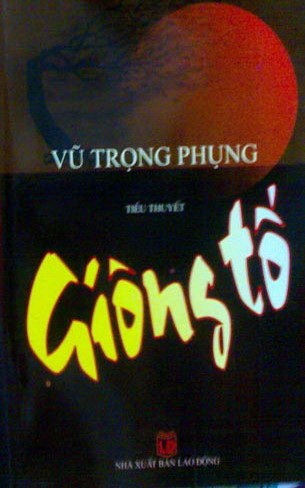 Cảnh sát phong tỏa và khám nghiệm khu vực phát hiện thi thể nạn nhân