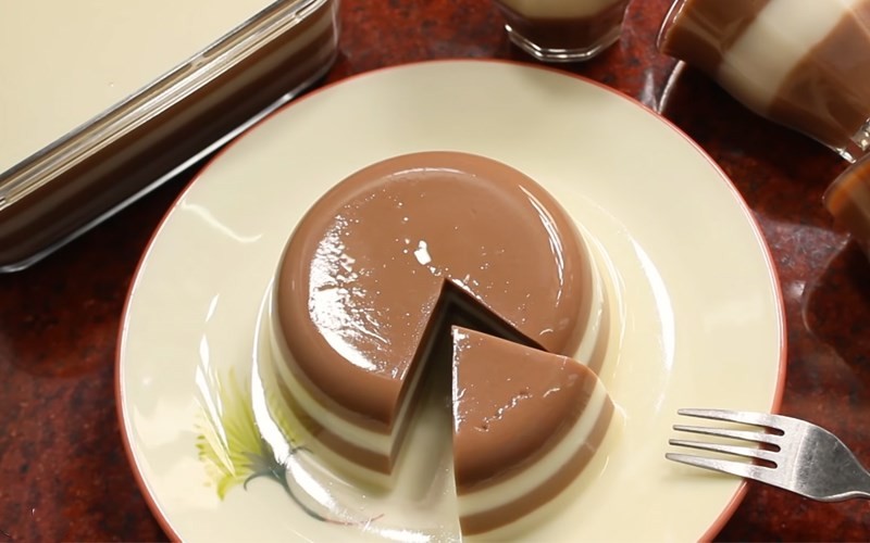 Rau câu Milo với các lớp màu nâu và trắng phân tầng đẹp mắt