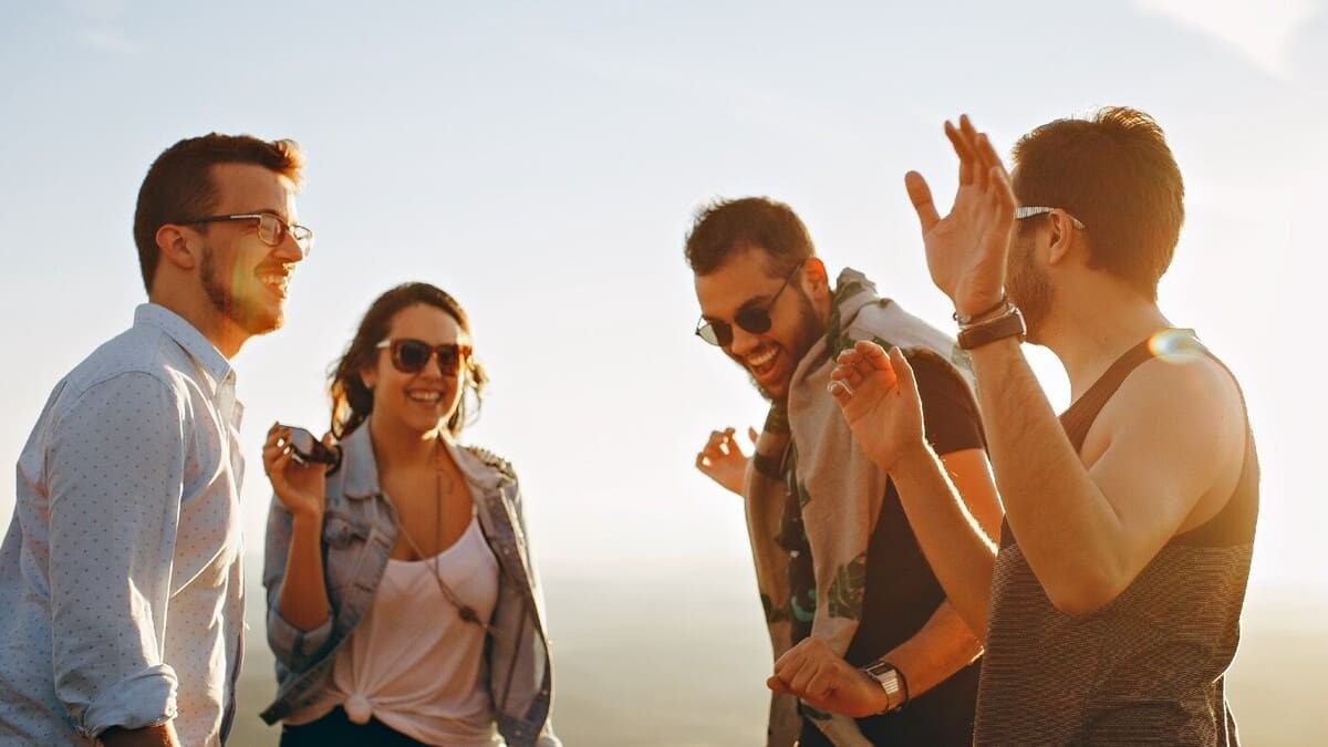 Những câu nói hay về bạn bè lâu ngày không gặp