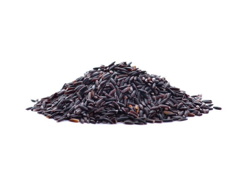 Gạo lứt đen chứa nhiều chất chống oxy hóa, chất xơ và nhiều loại vitamin nên ăn gạo lứt đen ngừa ung thư rất tốt