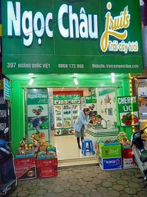 Các loại nho Úc được trưng bày tại cửa hàng Ngọc Châu fruits